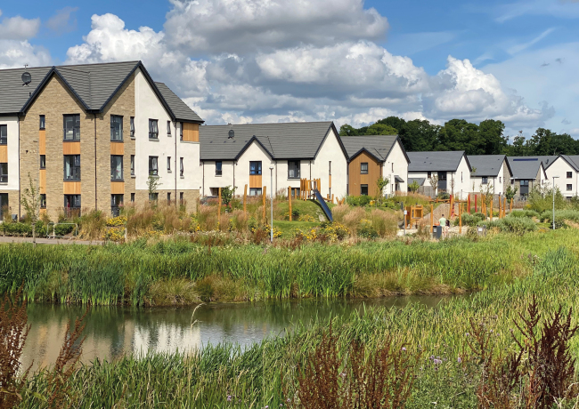 Springfield Properties New Homes In Scotland - Images - Miscellaneous - BP suds and play