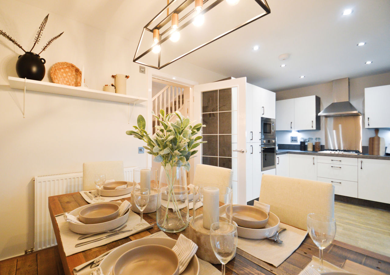 KG dining kitchen