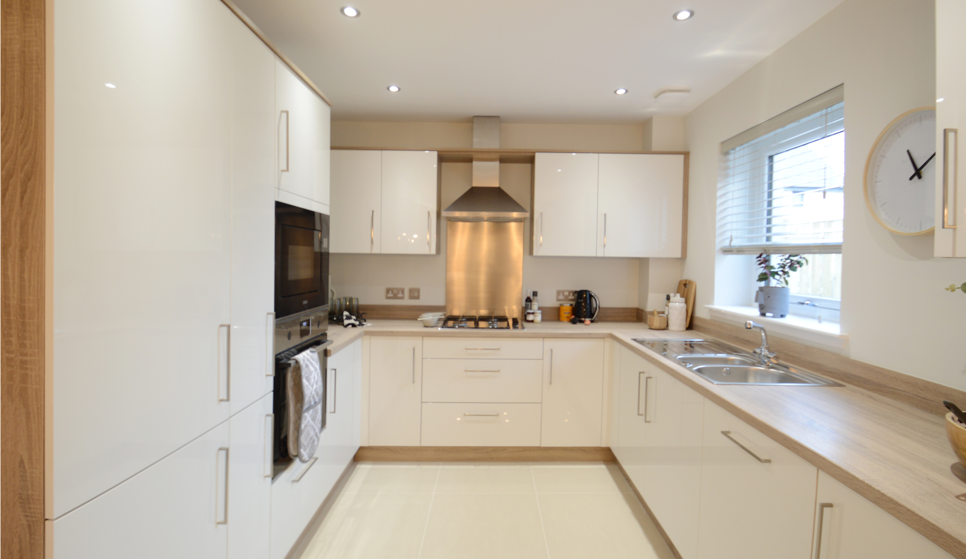 04 Kitchen