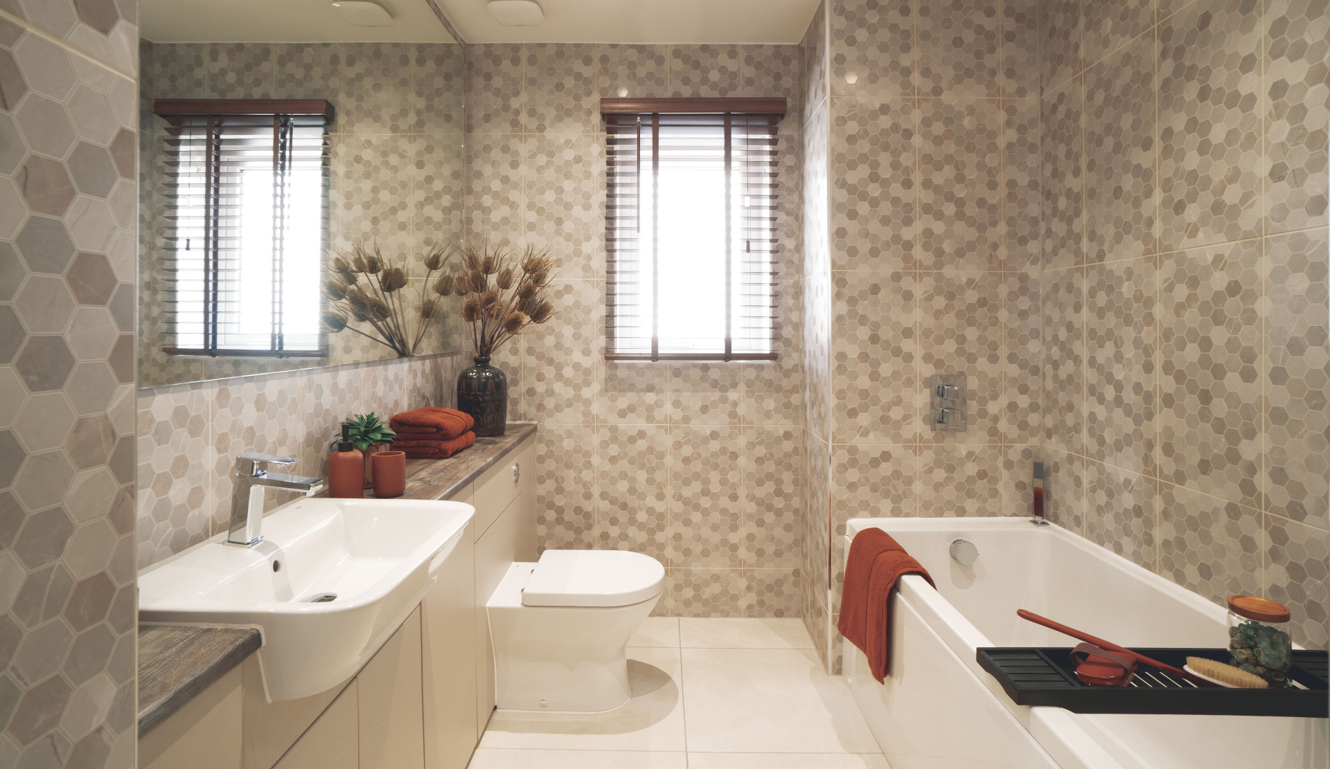 Dunrobin show home - bathroom