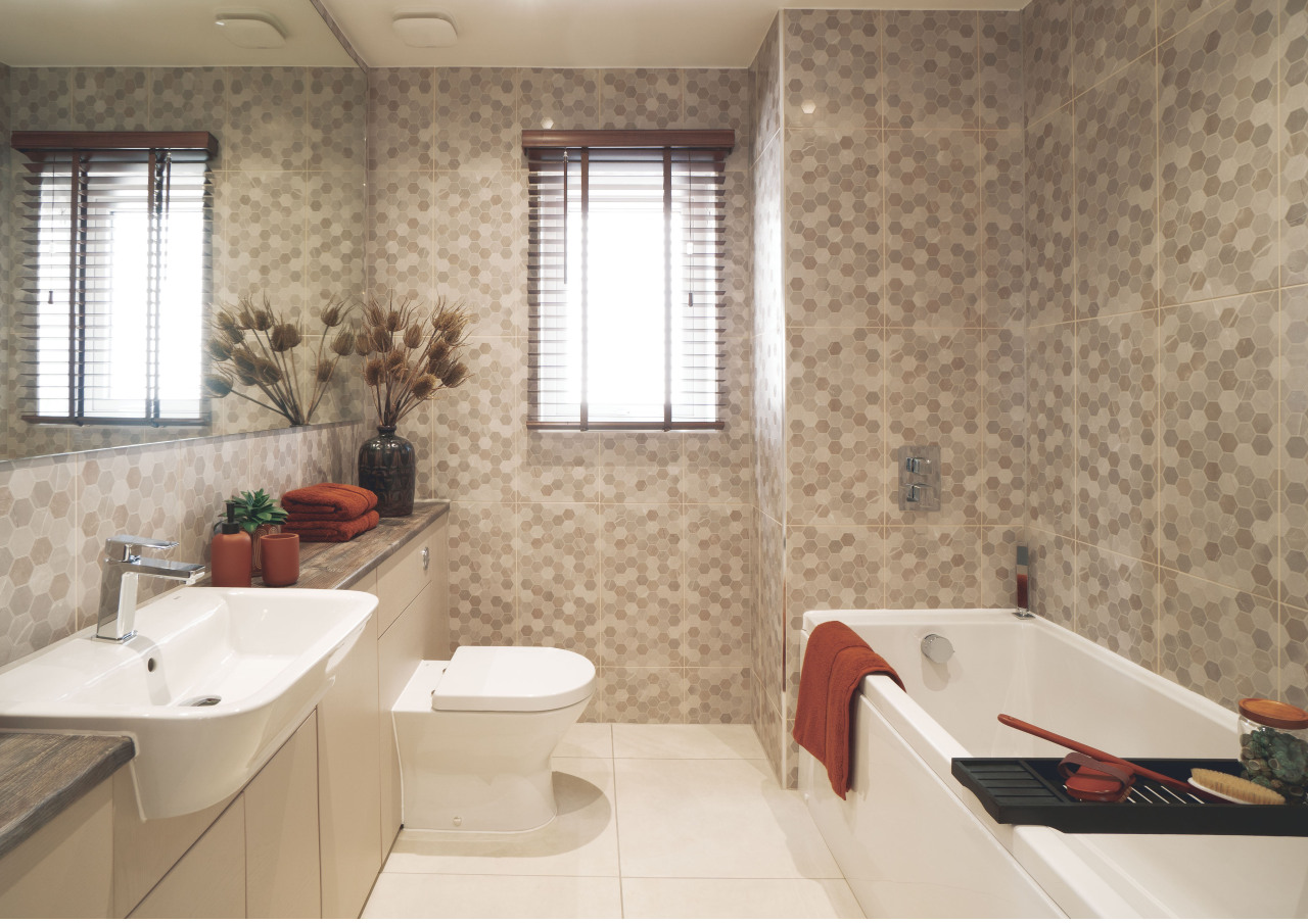 Dunrobin show home - bathroom
