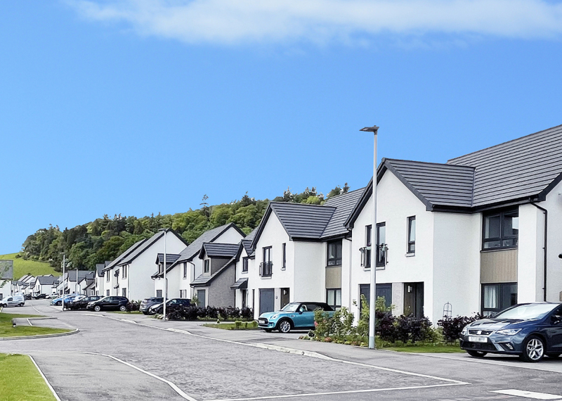 New build homes in the Springfield development of Kinloch Gardens, in Blairgowrie.