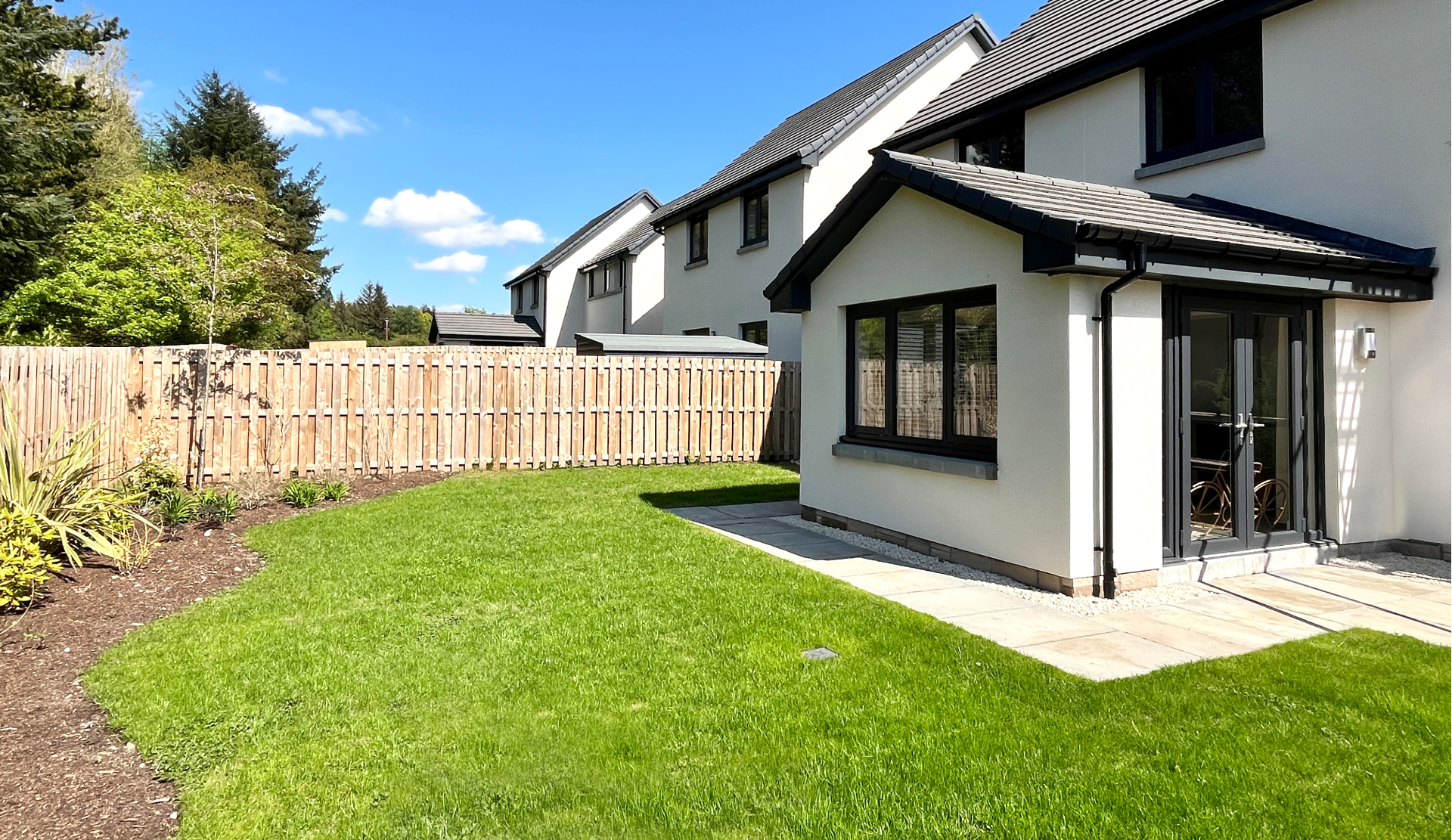 Kincraig show home | Garden