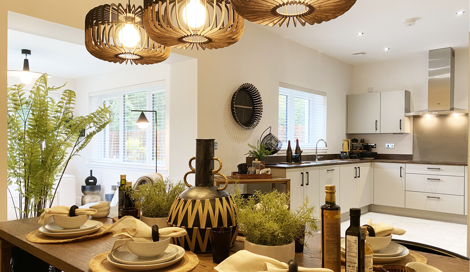 Dining kitchen